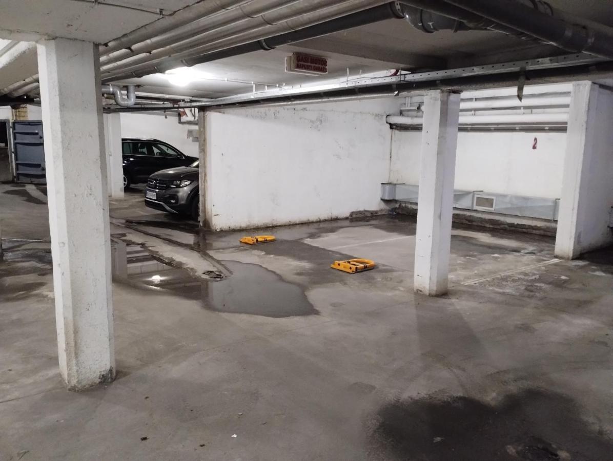 Lux Apartment Rose 2 60M2 Kragujevac Exterior foto